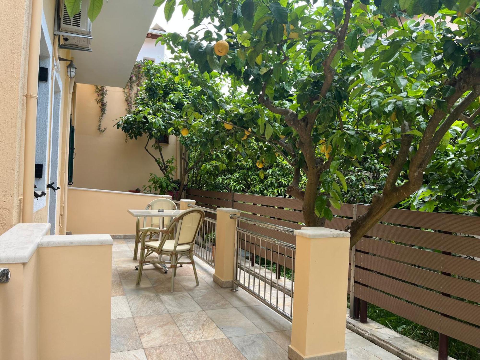 George Studios Vasiliki Exterior foto